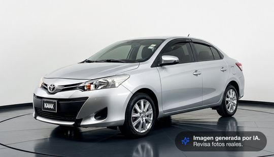 Toyota • Yaris