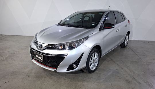 Toyota • Yaris