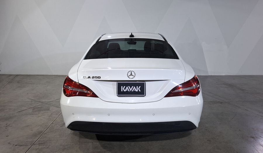 Mercedes Benz Clase Cla 1.6 CLA 200 SPORT DCT Coupe 2019