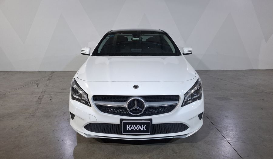 Mercedes Benz Clase Cla 1.6 CLA 200 SPORT DCT Coupe 2019