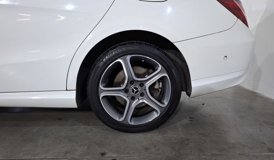 Mercedes Benz Clase Cla 1.6 CLA 200 SPORT DCT Coupe 2019