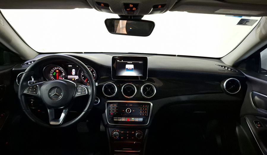 Mercedes Benz Clase Cla 1.6 CLA 200 SPORT DCT Coupe 2019