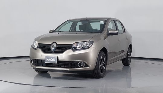 Renault • Logan