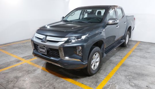 Mitsubishi • L200