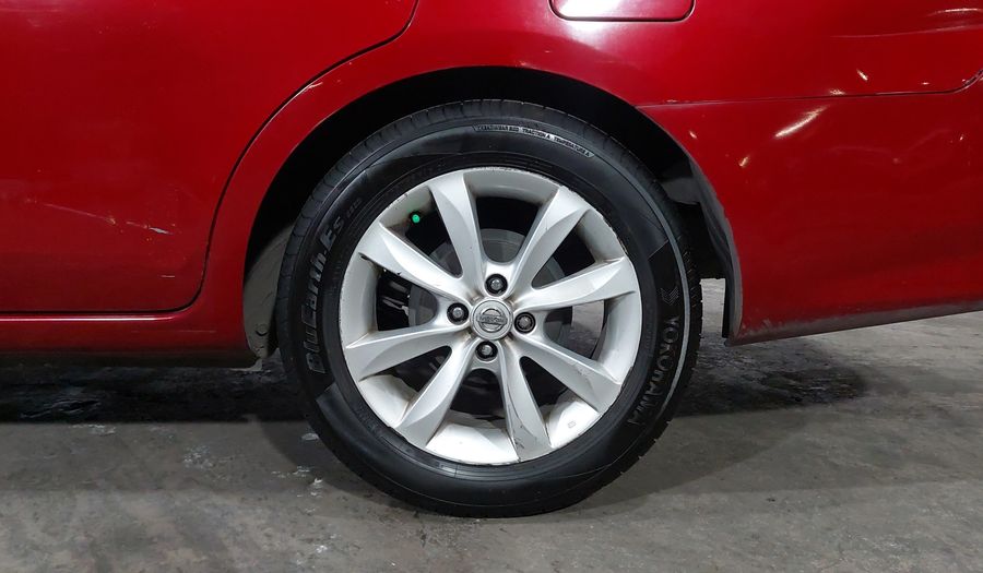 Nissan Versa 1.6 ADVANCE TM AC Sedan 2015