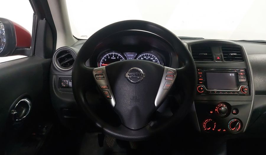 Nissan Versa 1.6 ADVANCE TM AC Sedan 2015
