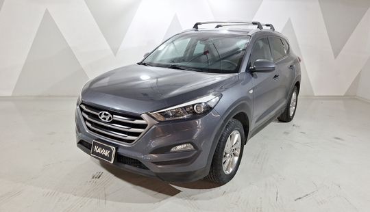 Hyundai • Tucson