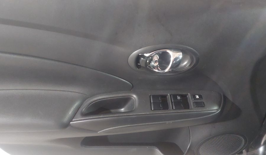 Nissan Versa 1.6 SENSE AUTO Sedan 2018