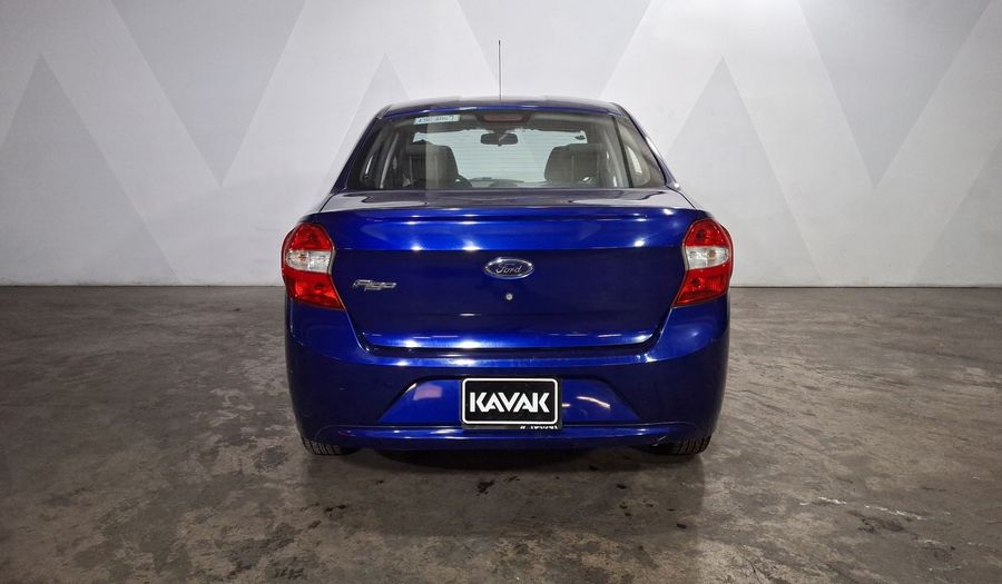 Ford Figo 1.5 FIGO TITANIUM AT Sedan 2017