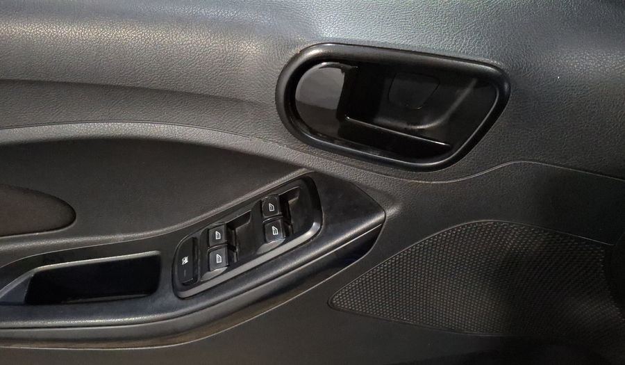 Ford Figo 1.5 FIGO TITANIUM AT Sedan 2017