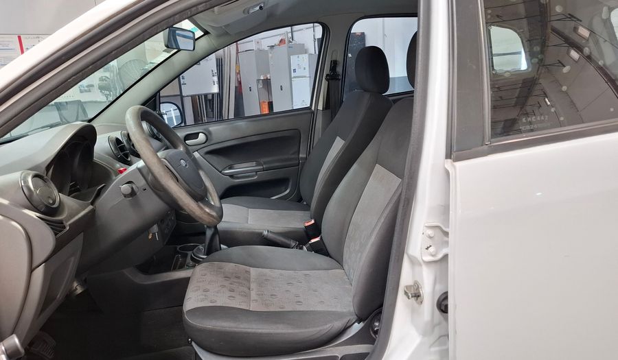 Ford Fiesta 1.6 AMBIENTE Hatchback 2011