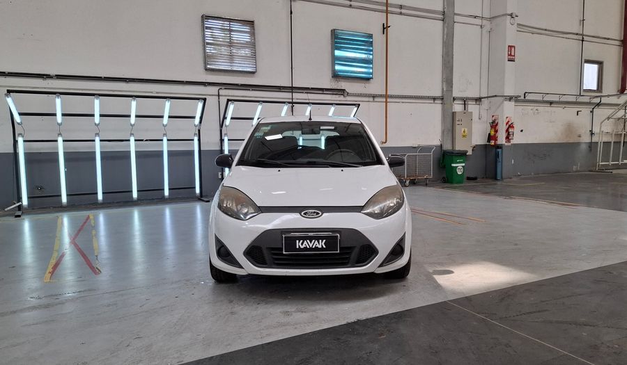 Ford Fiesta 1.6 AMBIENTE Hatchback 2011