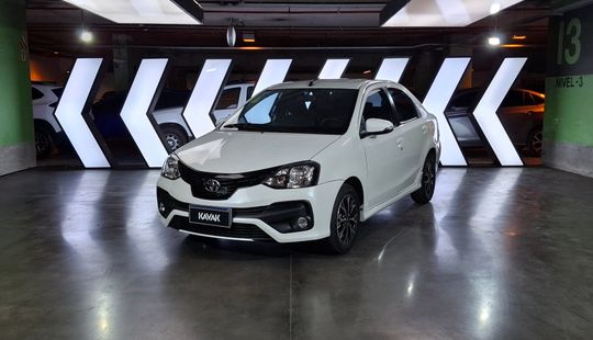 Toyota • Etios