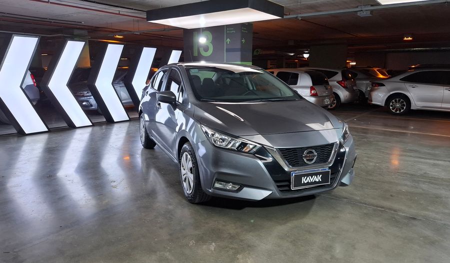 Nissan Versa 1.6 SENSE Sedan 2021