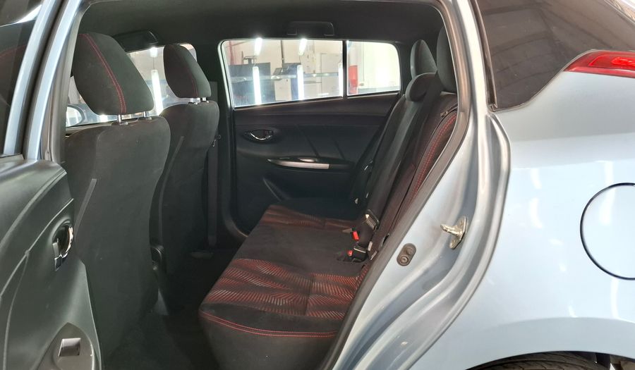 Toyota Yaris 1.5 CVT Hatchback 2017