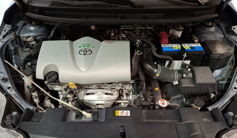 Toyota Yaris 1.5 CVT Hatchback 2017