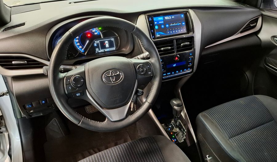 Toyota Yaris 1.5 XLS CVT Hatchback 2021