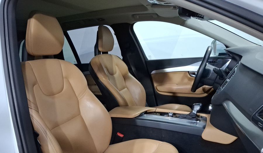 Volvo Xc90 2.0 MOMENTUM T6 AUTO AWD Suv 2019