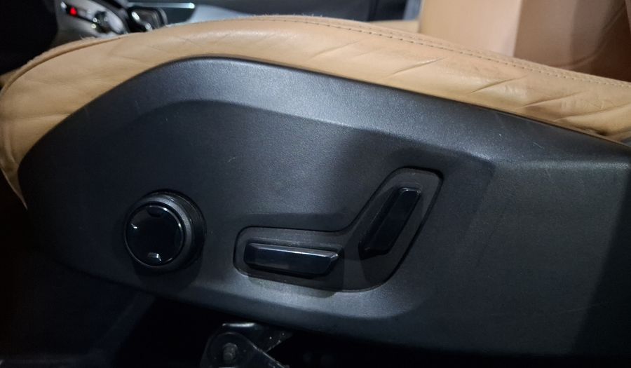 Volvo Xc90 2.0 MOMENTUM T6 AUTO AWD Suv 2019