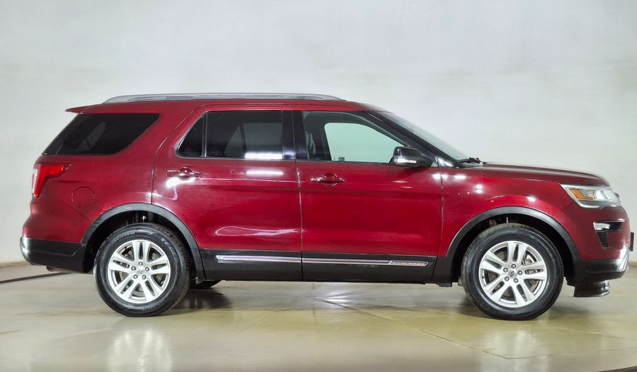 Ford Explorer 3.5 XLT AUTO Suv 2018