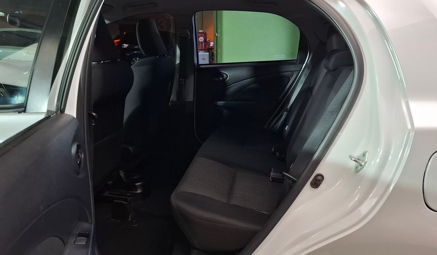 Toyota Etios 1.5 XLS PACK Hatchback 2023