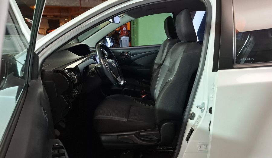 Toyota Etios 1.5 XLS PACK Hatchback 2023