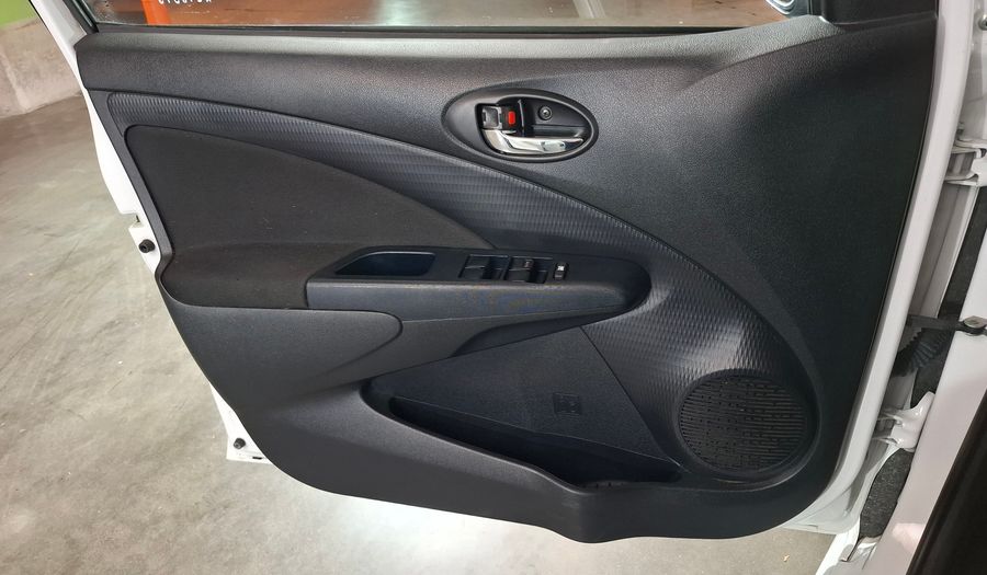 Toyota Etios 1.5 XLS PACK Hatchback 2023