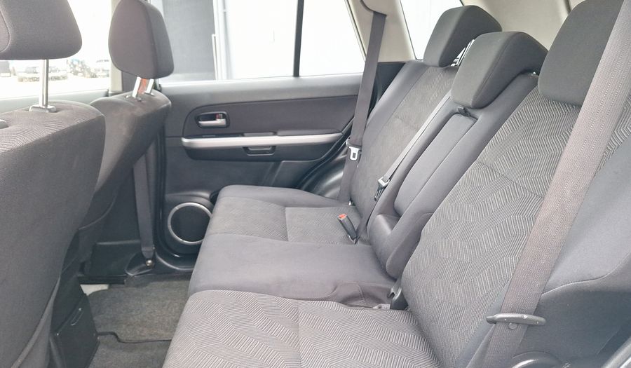 Suzuki Grandnomade 2.4 GLX SPORT Suv 2017