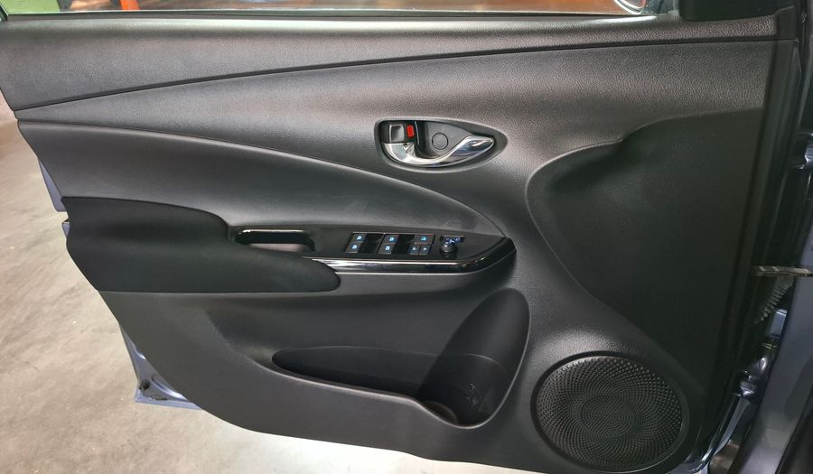 Toyota Yaris 1.5 XLS Hatchback 2021