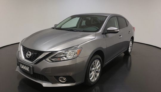 Nissan • Sentra