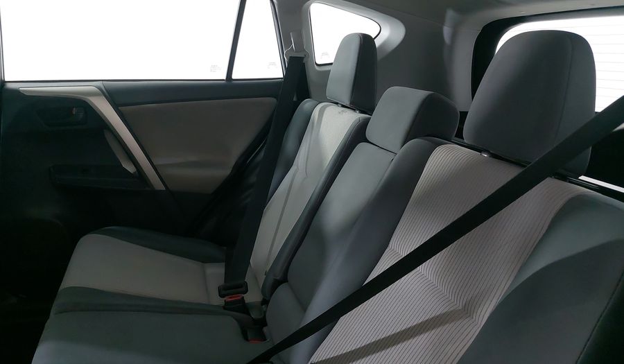Toyota Rav4 2.5 LE AT Suv 2015
