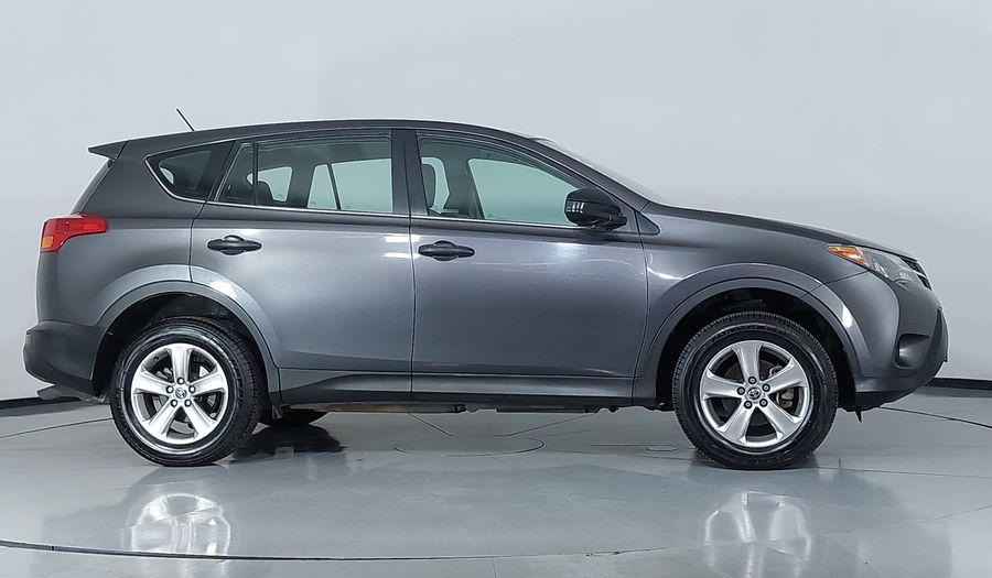 Toyota Rav4 2.5 LE AT Suv 2015