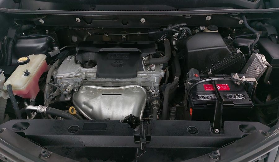 Toyota Rav4 2.5 LE AT Suv 2015