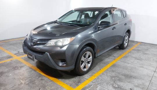 Toyota • RAV4