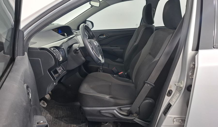 Toyota Etios 1.5 XLS 2016 Sedan
