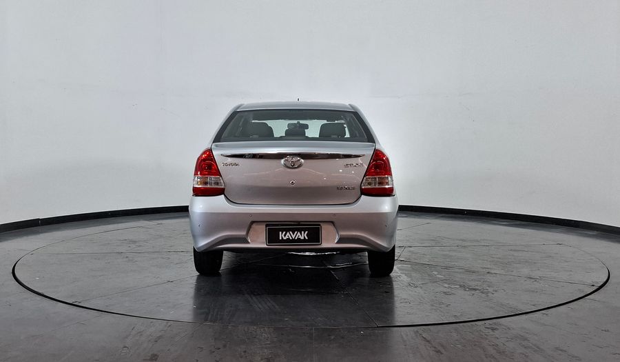 Toyota Etios 1.5 XLS 2016 Sedan