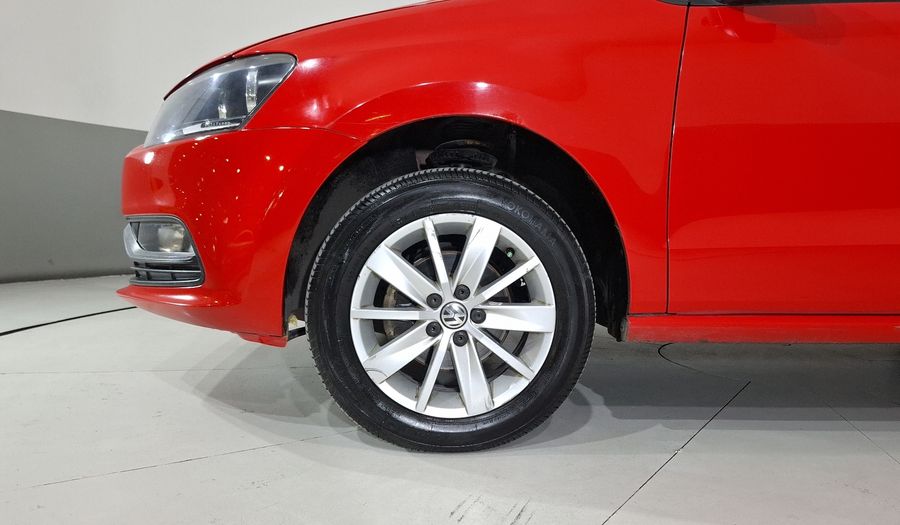 Volkswagen Polo 1.6 STD. Hatchback 2018