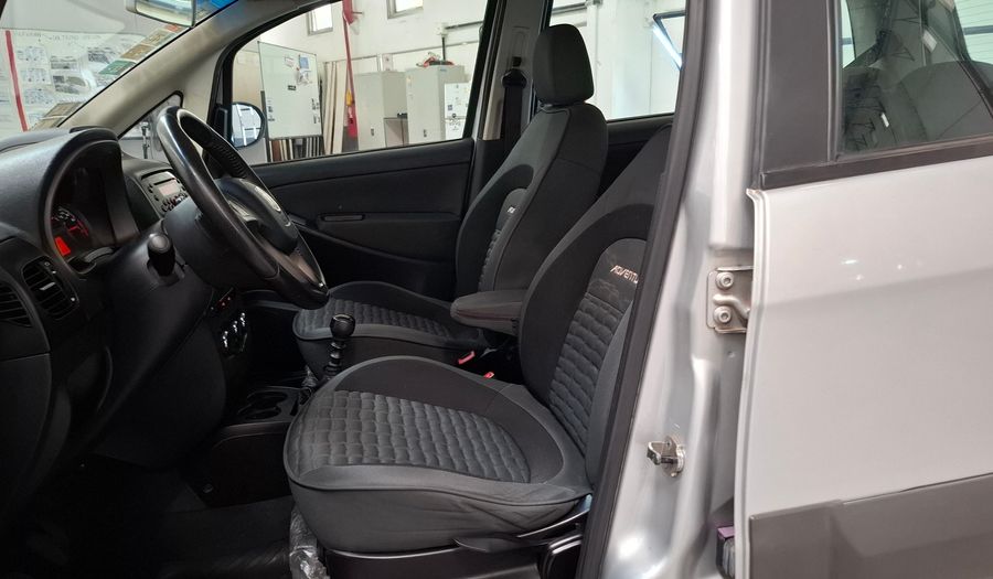 Fiat Idea 1.6 ADVENTURE 16V Minivan 2015