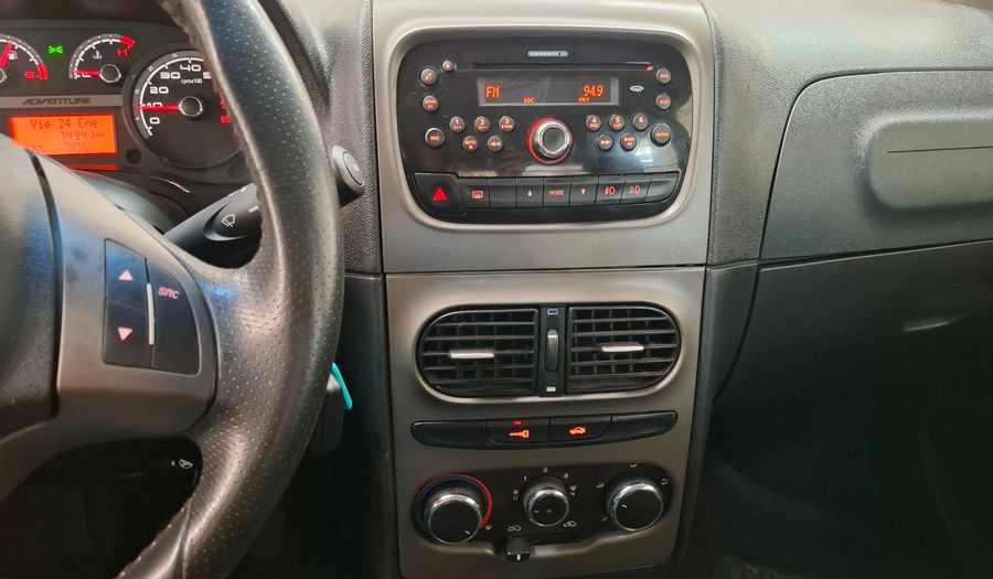 Fiat Idea 1.6 ADVENTURE 16V Minivan 2015