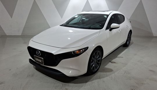 Mazda • Mazda 3