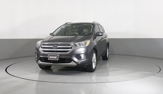 Ford • Escape