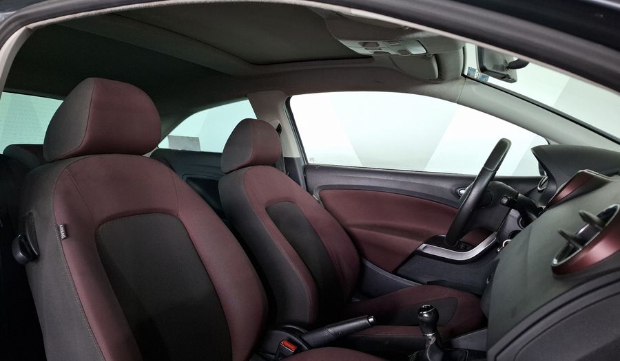 Seat Ibiza 1.6 SC STYLE MT FULL LINK Hatchback 2016