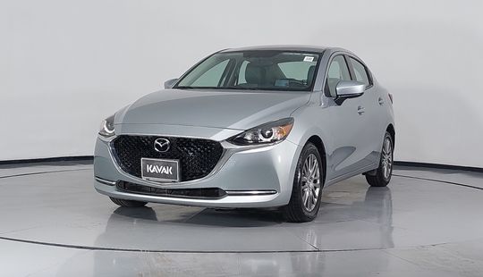 Mazda • Mazda 2