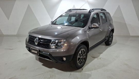 Renault • Duster
