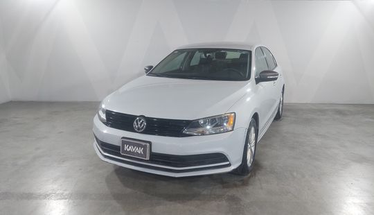 Volkswagen • Jetta