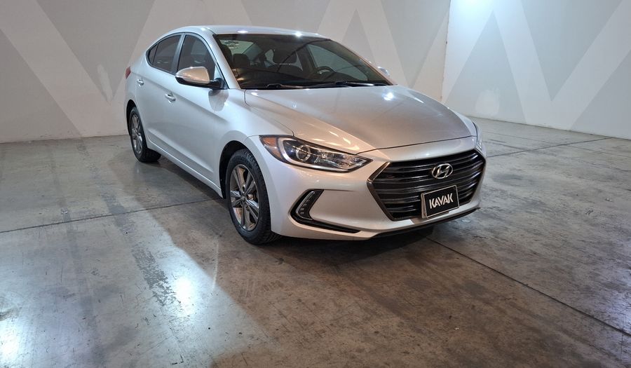 Hyundai Elantra 2.0 GLS PREMIUM AT Sedan 2017