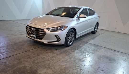 Hyundai • Elantra