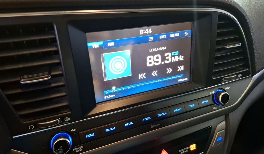 Hyundai Elantra 2.0 GLS PREMIUM AT Sedan 2017