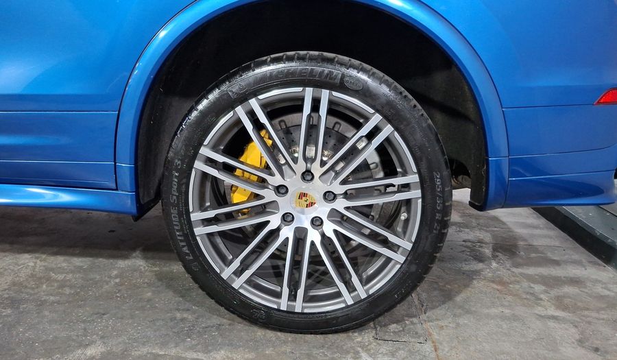 Porsche Cayenne 4.8 TURBO S Suv 2017