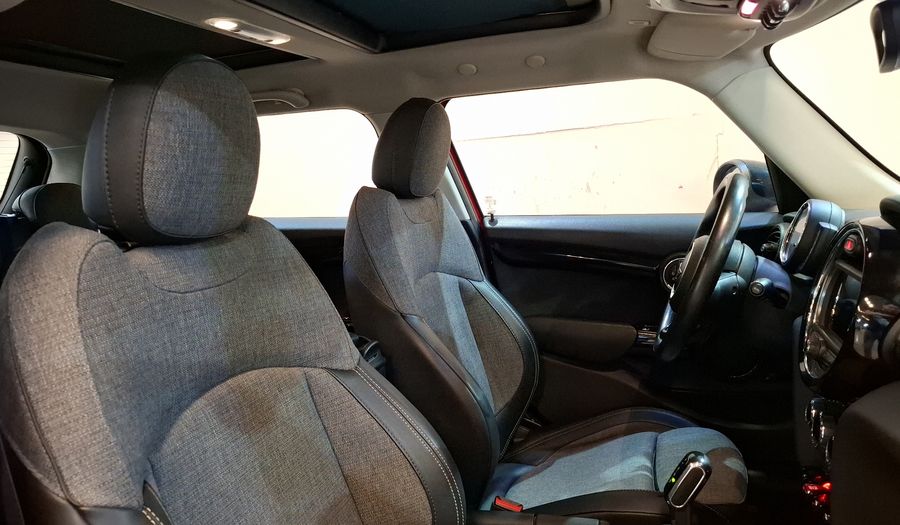 Mini Cooper 1.5 COOPER CHILI DCT Hatchback 2019